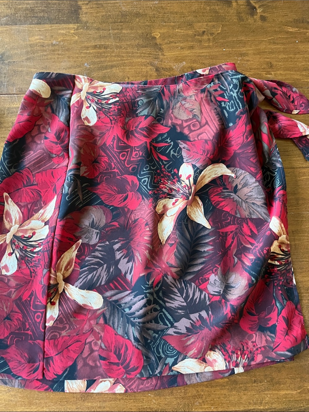 Red Floral Tie Sarong Skirt